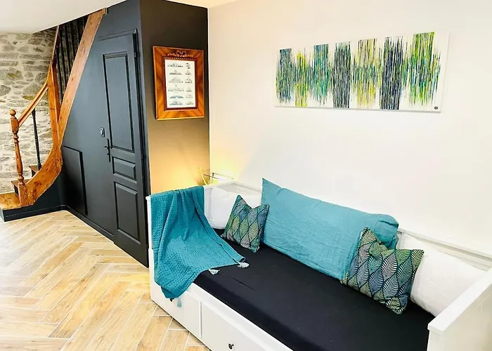 Maison Centre Typique Вилла